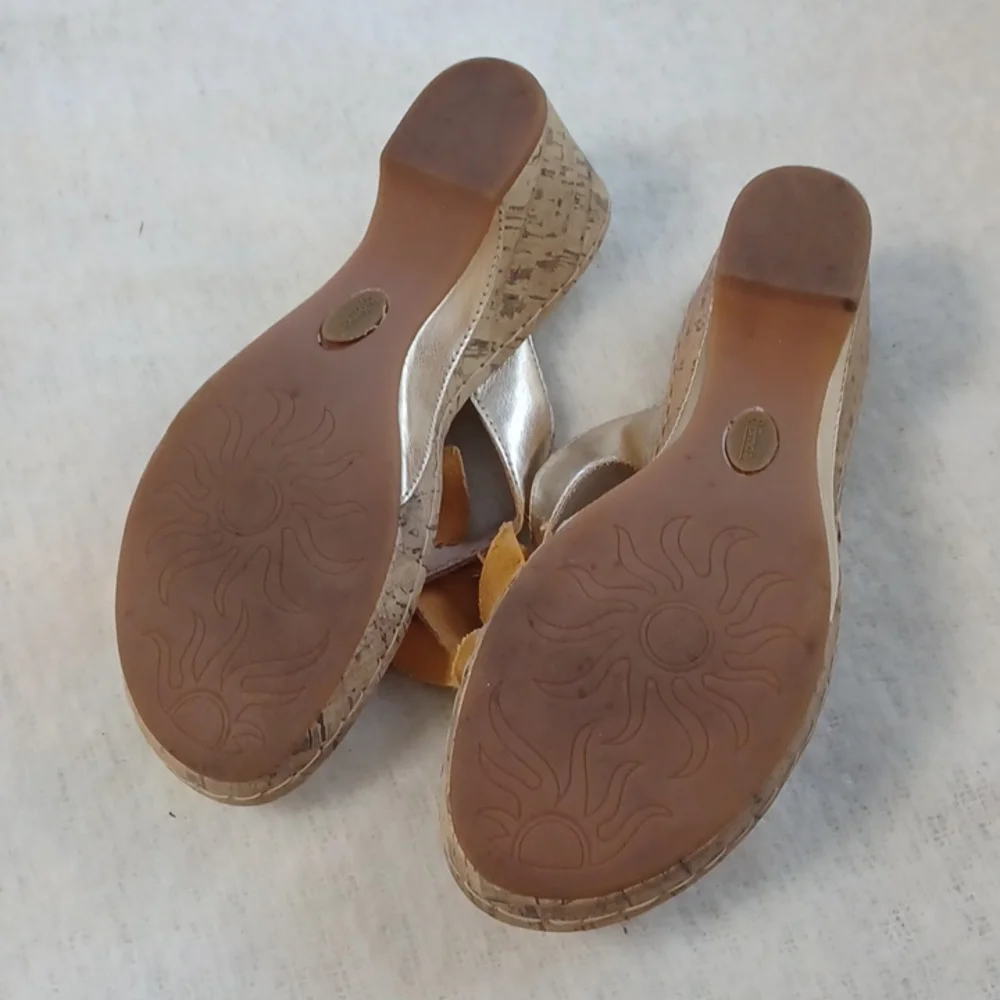 Gold Wedge Sandals - Picture 4 of 7